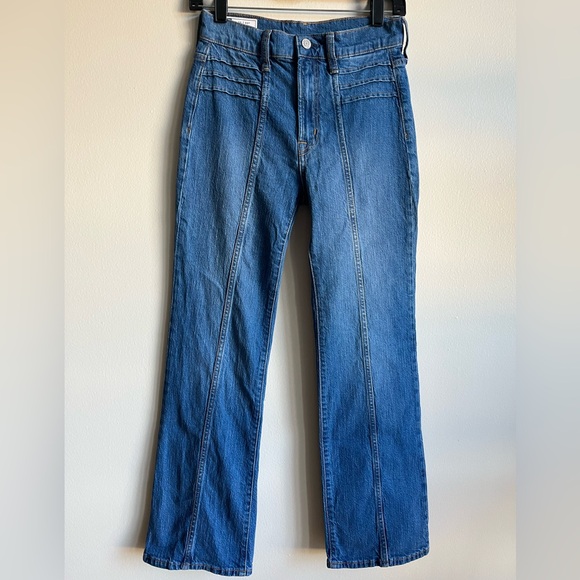 GAP Vintage Flare High Rise Jeans - Picture 11 of 16